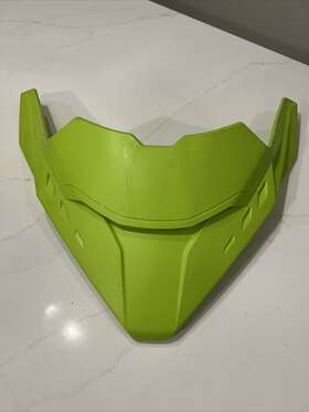 517306433 Ski-doo Central Deflector Manta Green Neo Rev Gen4